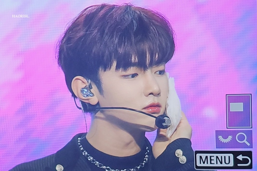 [잡담] 아니 땀 닦는 장하오 프리뷰들 하나같이 다 미친거 같아 | 인스티즈