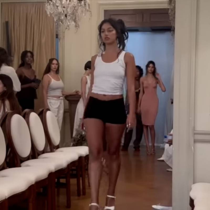 [잡담] 근데 진짜 라인 이쁜 사람은 넘사벽인거같음... | 인스티즈