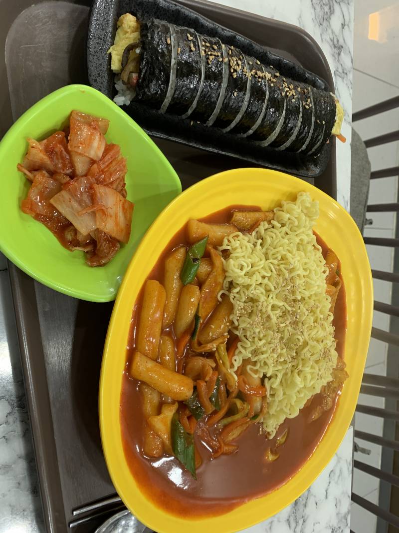 [잡담] 너네 이거 혼자 다 먹기 가능?????? | 인스티즈