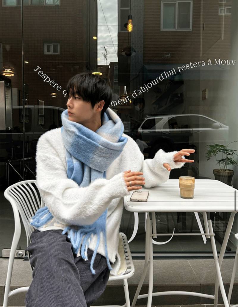 [잡담] 익들아 이 목도리 짭같아? | 인스티즈