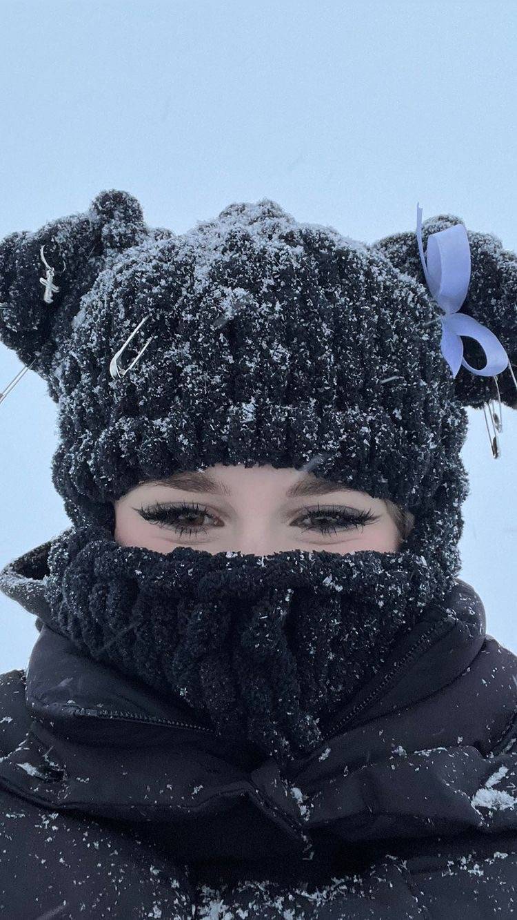 [잡담] 한국에서 이런거 쓰고 다니면 안좋게봐? | 인스티즈