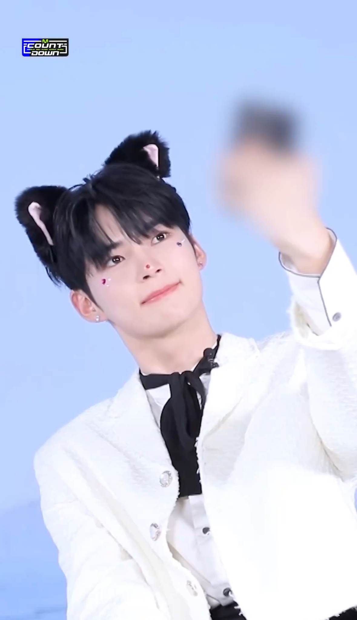 [잡담] 성한빈 엠카 올라온 비하인드 편집본 다예쁨 | 인스티즈