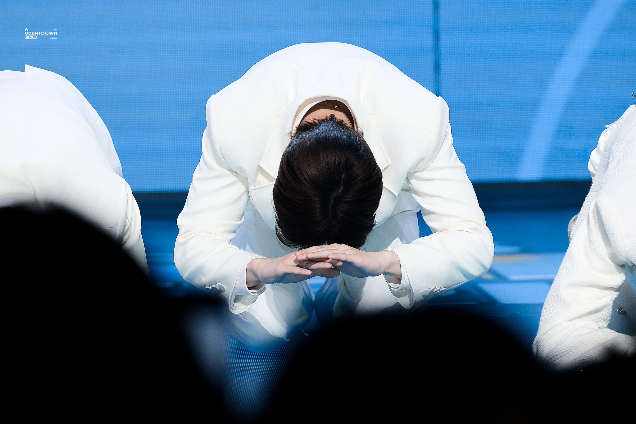 [잡담] 앤톤 절하는거 고화질ㅋㅋㅋㅋ | 인스티즈