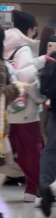 [잡담] 공항에서 남돌 봤는데 누구지 | 인스티즈