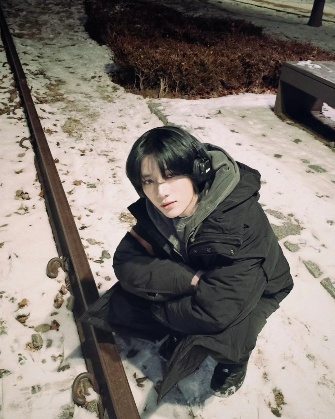 [잡담] 얘들아 범규 인스타 만들었는데 너무 잘생겼다... | 인스티즈