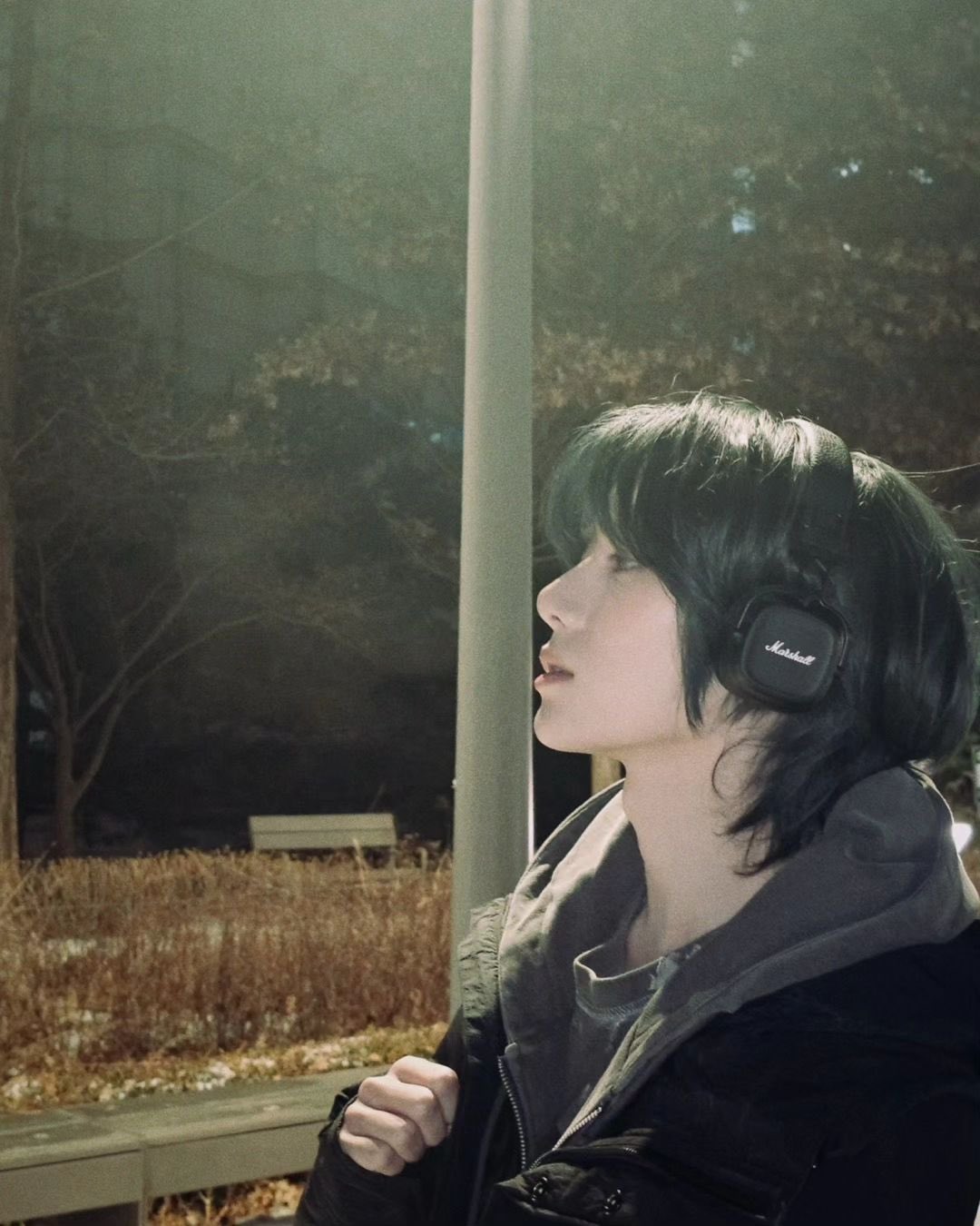 [잡담] 얘들아 범규 인스타 만들었는데 너무 잘생겼다... | 인스티즈