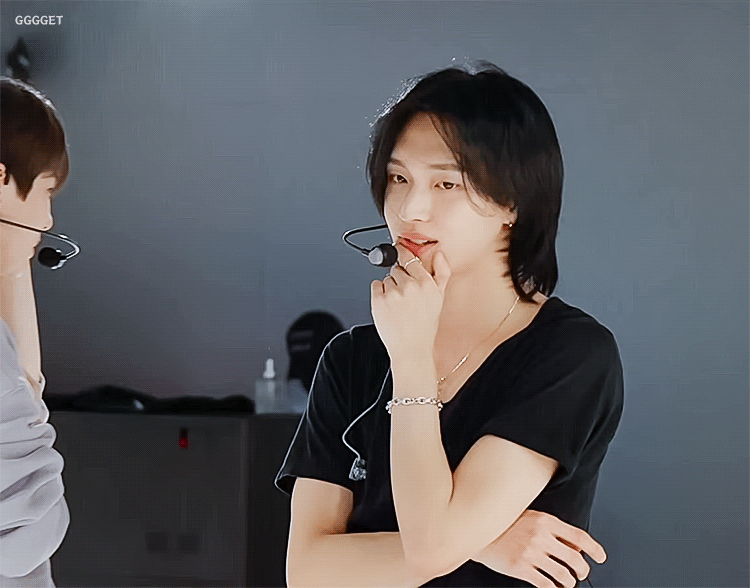 [잡담] 원빈이 무지티 너무 괴로워 | 인스티즈