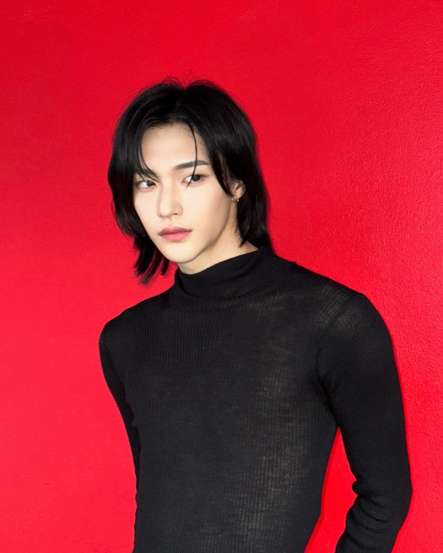 [잡담] 원빈 말랐는데 몸 막대사탕 아닌거 개좋다 | 인스티즈