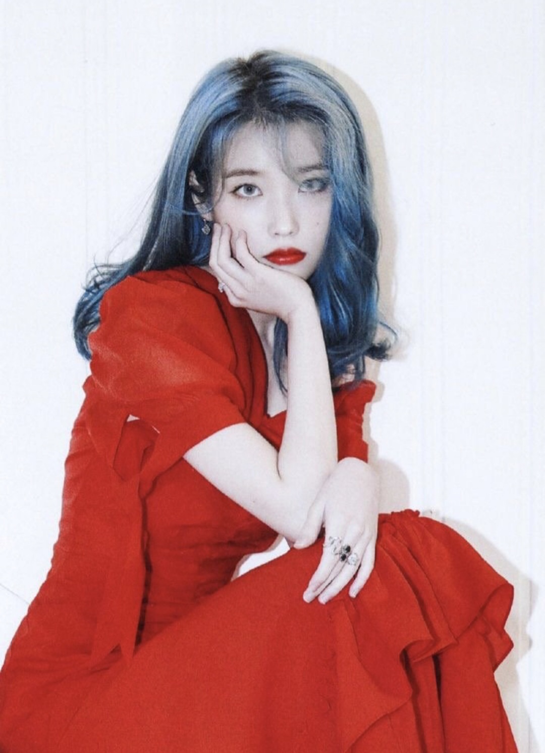 [잡담] 이거봐라? 아이유 이쁘지? | 인스티즈