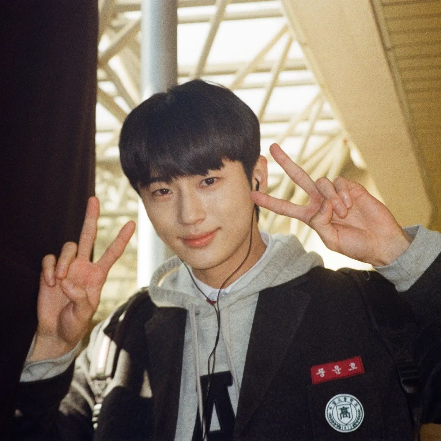 [잡담] 대군부인) 변우석 아이유가 교복 입어야 하는 이유 | 인스티즈