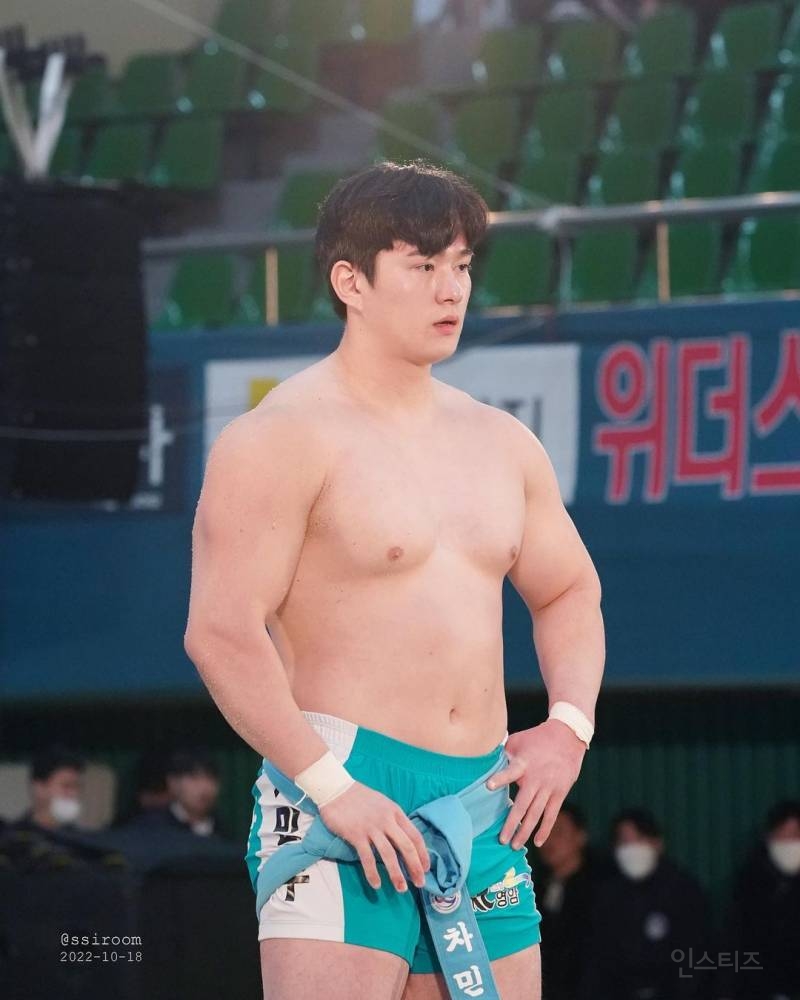 183cm / 109kg 훈남 씨름선수 | 인스티즈