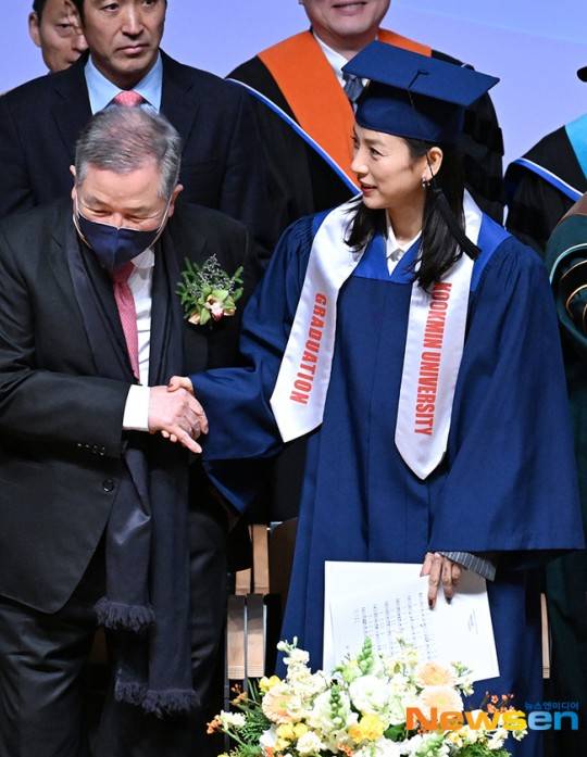 현재 반응좋은 이효리 국민대 졸업식 축사.JPG | 인스티즈