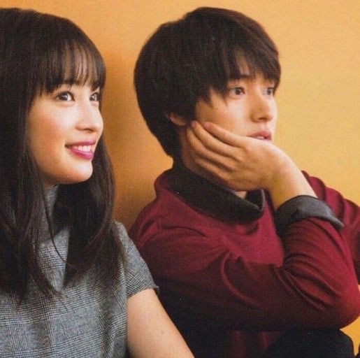 [잡담] 일본 배우 커플하면 얘네도 생각남 공개연애 중임 | 인스티즈