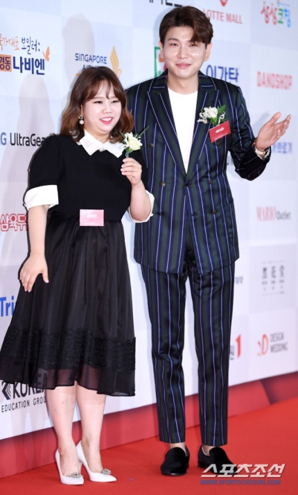 [정보/소식] '♥제이쓴' 홍현희, 아들 이름으로 초록우산 어린이재단에 2000만원 기부 | 인스티즈