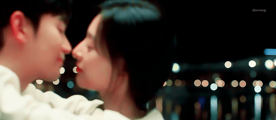 [잡담] 새벽을틈타 김수현 키스신 정리글 | 인스티즈