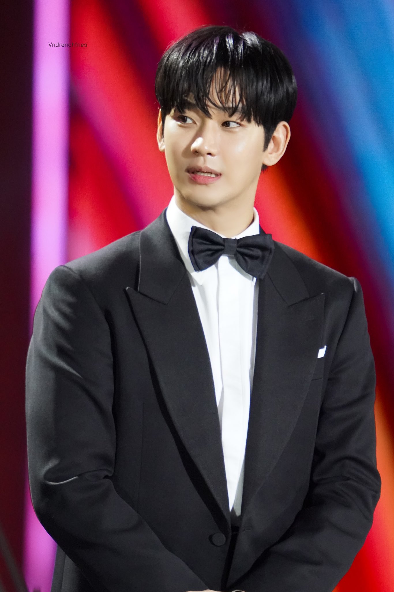 [잡담] 오늘 백상 김수현 프리뷰 | 인스티즈