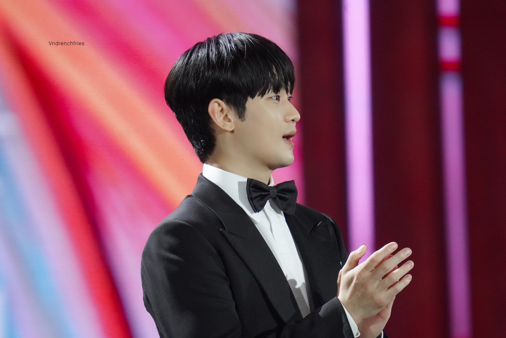 [잡담] 오늘 백상 김수현 프리뷰 | 인스티즈
