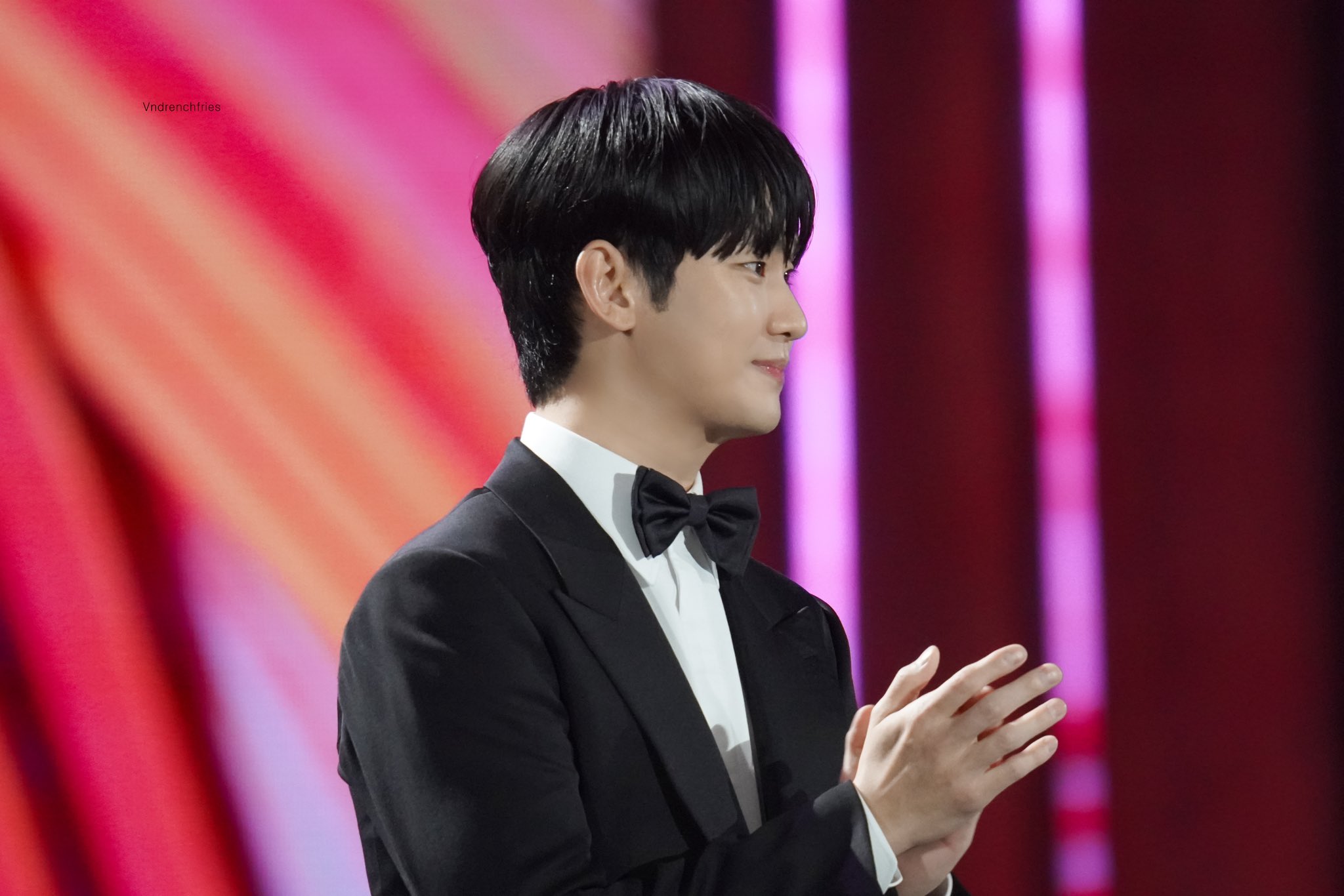 [잡담] 오늘 백상 김수현 프리뷰 | 인스티즈