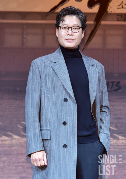 [잡담] 넉오프때 김수현 유재명 서로 연기차력쇼 개쩔듯ㅋㅋㅋ | 인스티즈