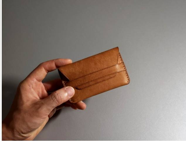 [잡담] 지갑 색깔 추천해 줄 익 어디 없나??? | 인스티즈