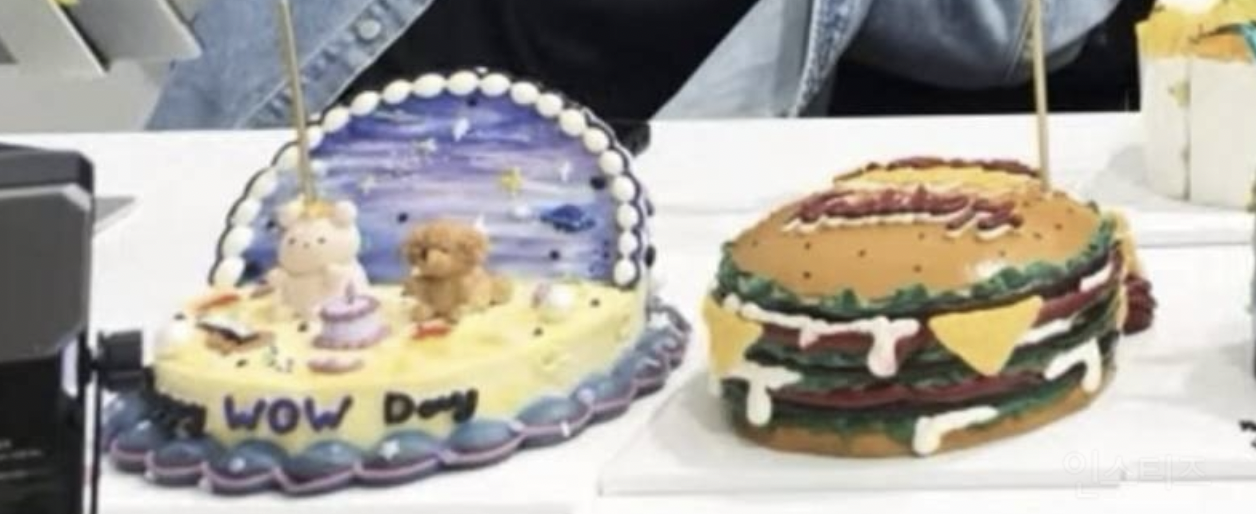 [잡담] 요즘 아이돌들 생일케이크 디자인 진짜 다양하다 | 인스티즈