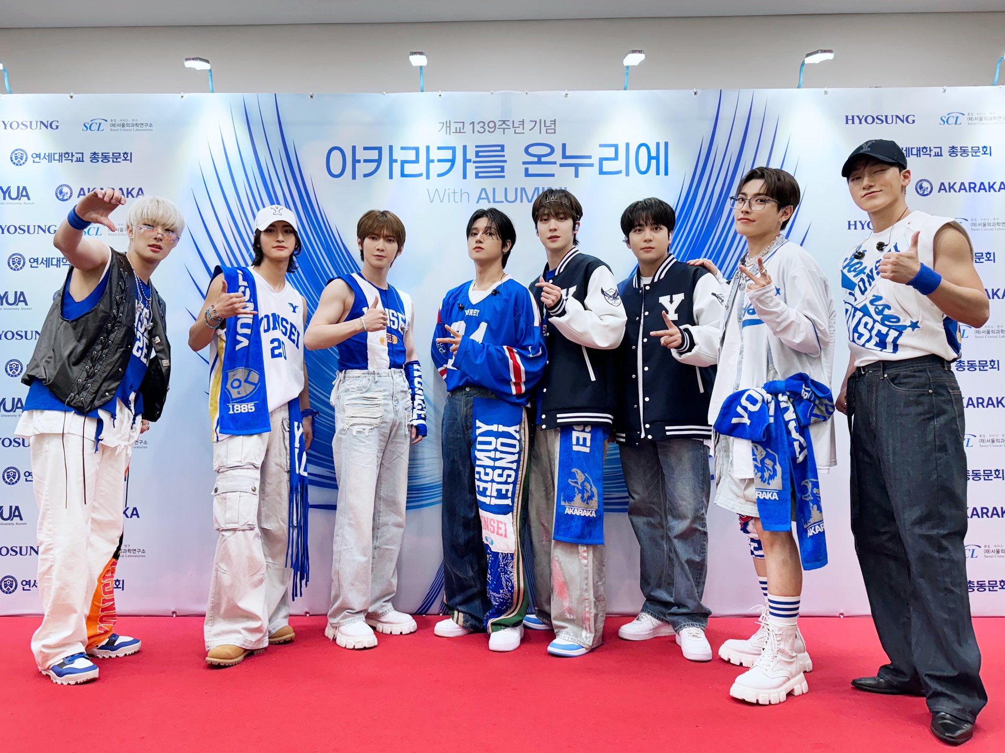데뷔 6년 만에 처음으로 대학 축제 참가한 아이돌 그룹 | 인스티즈