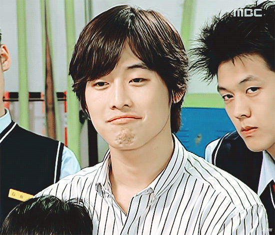 [잡담] 이분 이달소 츄닮지않았음? | 인스티즈