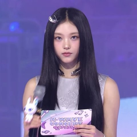 [잡담] 해린 이거 코에 하이라이터 바른걸까? | 인스티즈