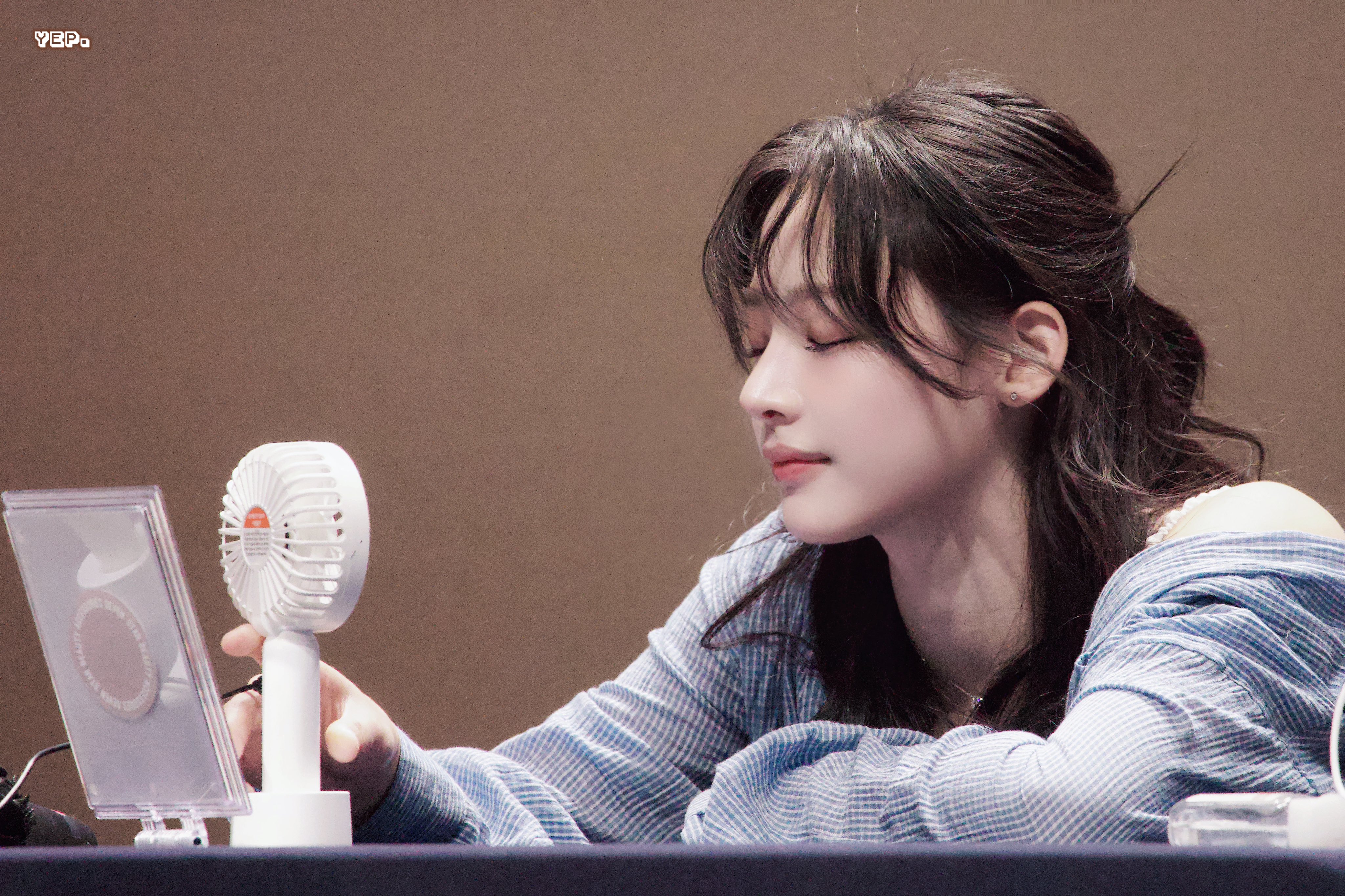[잡담] 민지 이런머리 자주 해주면 조켔다 ㅠㅠ | 인스티즈