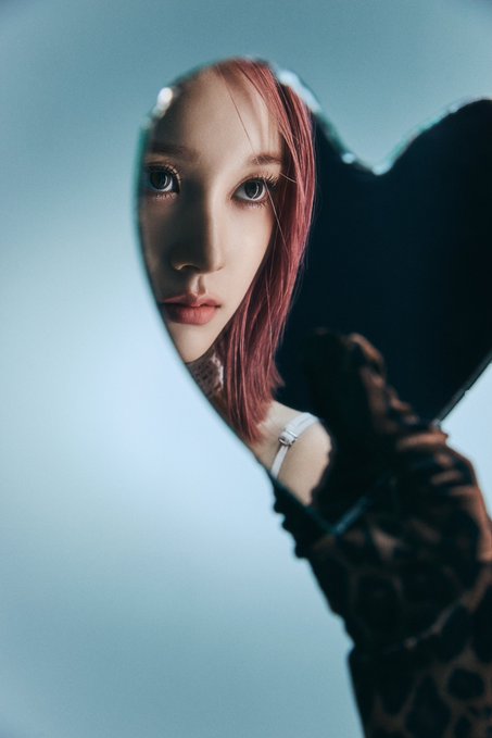 [정보/소식] 스테이씨 (STAYC)The 1st Album [𝐌𝐭𝐚𝐦𝐨𝐫𝐩𝐡𝐢𝐜] Concept Photo Icy Ver | 인스티즈