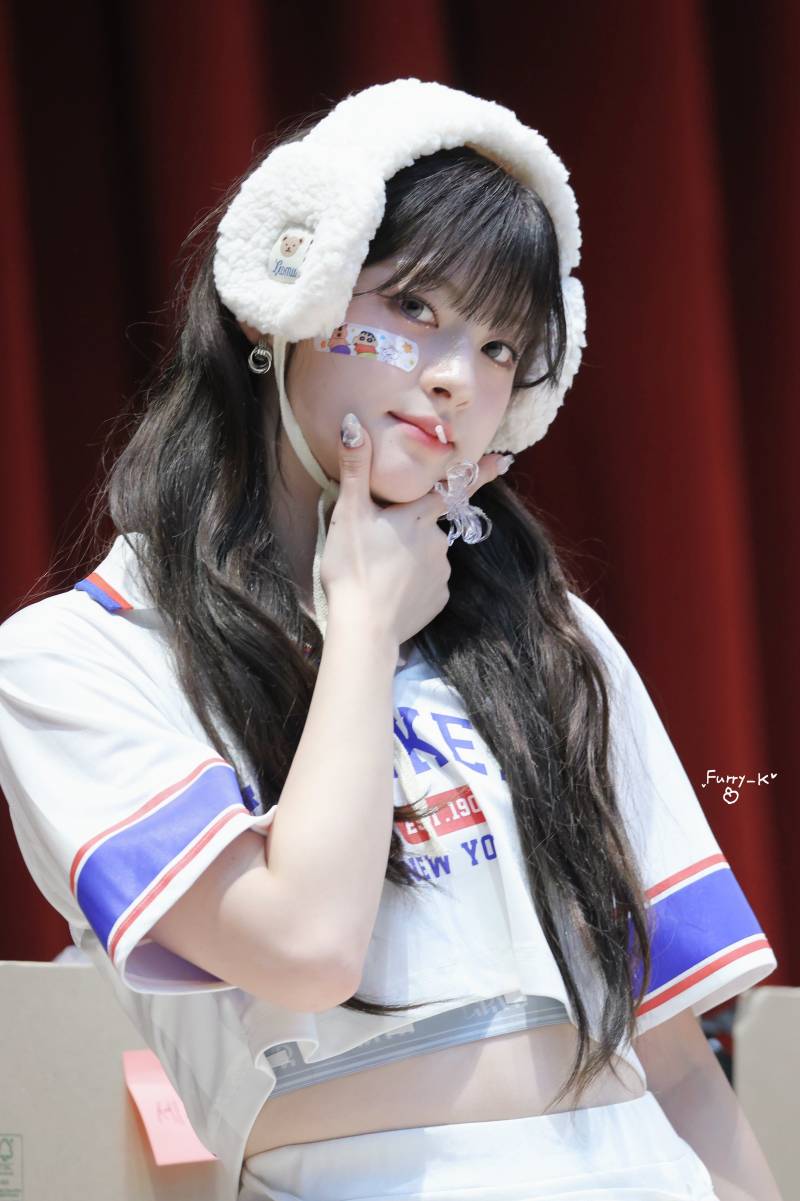 최근 레전드 비주얼 갱신했다는 걸그룹 | 인스티즈