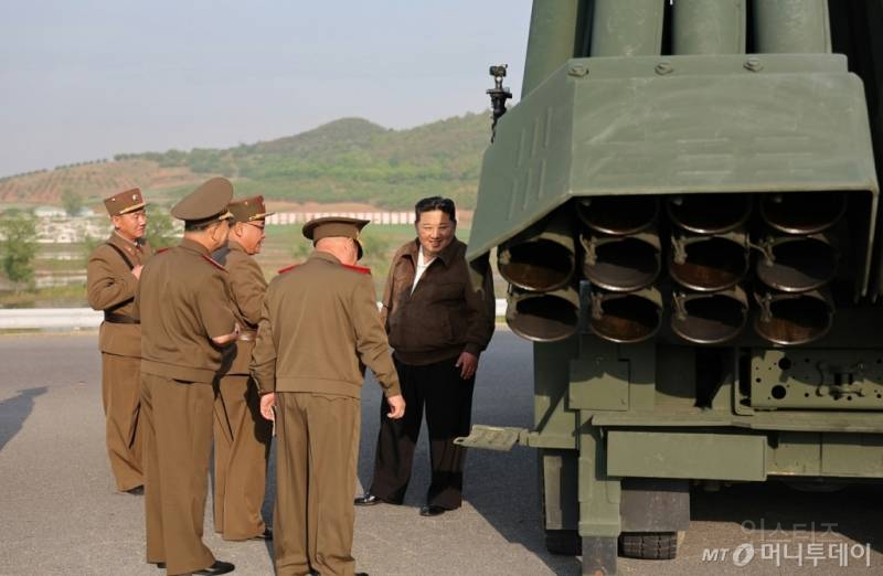 [단독] 북한군 고위간부, 중국서 '김정은 비자금' 415억원 빼돌려 도주 | 인스티즈