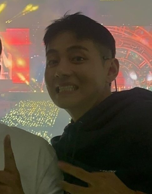 [잡담] 아 뷔 인스스 폭주하고 있음ㅋㅋㅋㅋ | 인스티즈