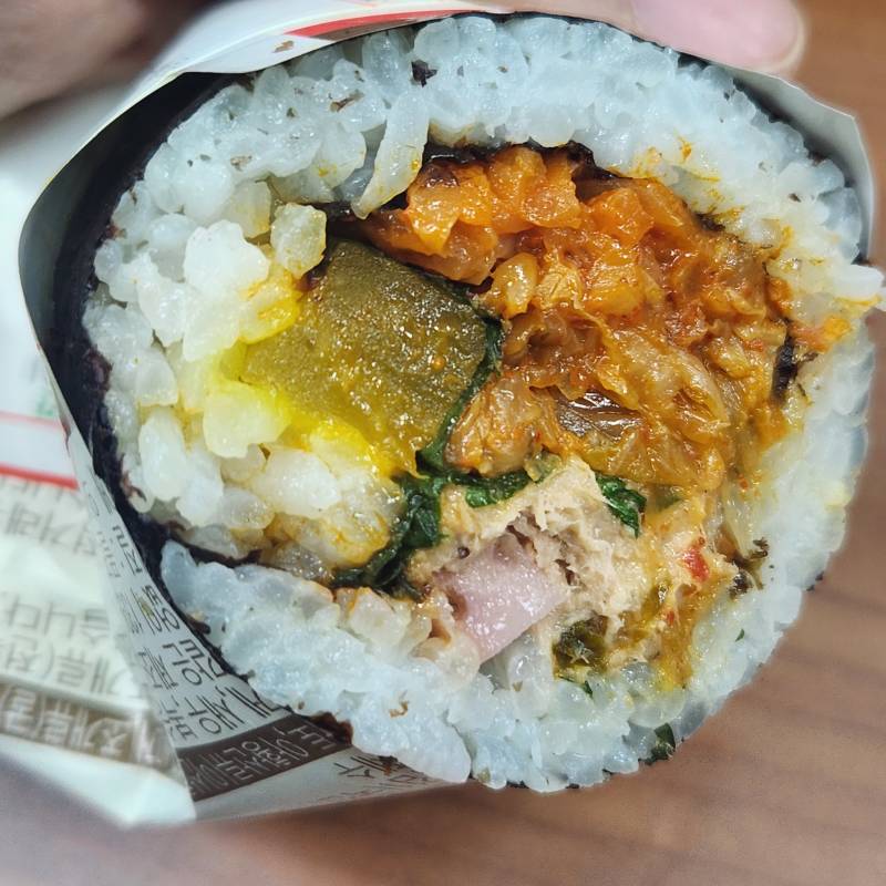 [잡담] gs에 이 김밥 맛있다 - 인스티즈(instiz) 일상 카테고리