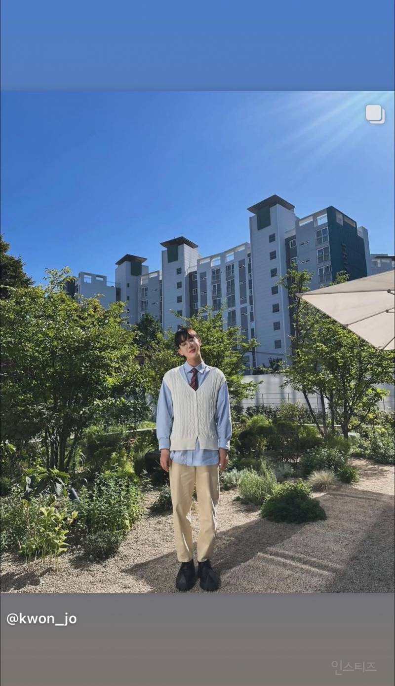 뷰티파우치 공개했는데 ㄹㅇ꿀템들 많음 | 인스티즈