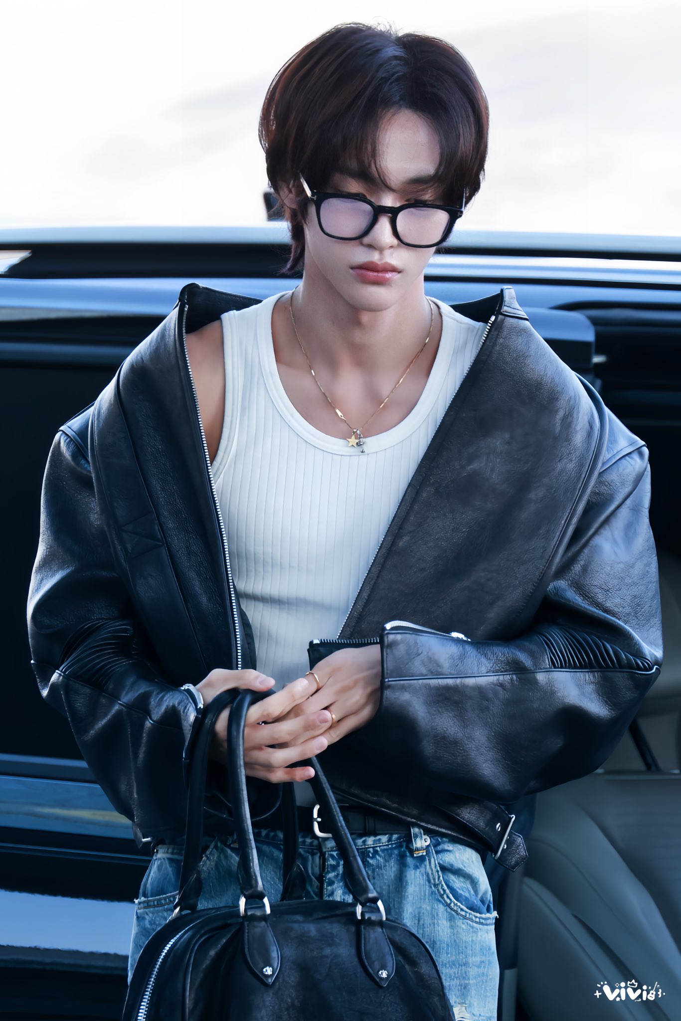 [잡담] 어제 공항 원빈 진짜 까리하다 | 인스티즈