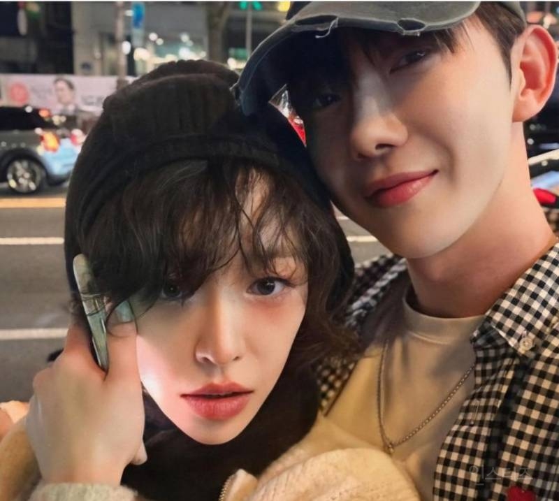 방금 조권 인스타에 올라온 우결커플 가인이랑 찍은사진.jpg | 인스티즈