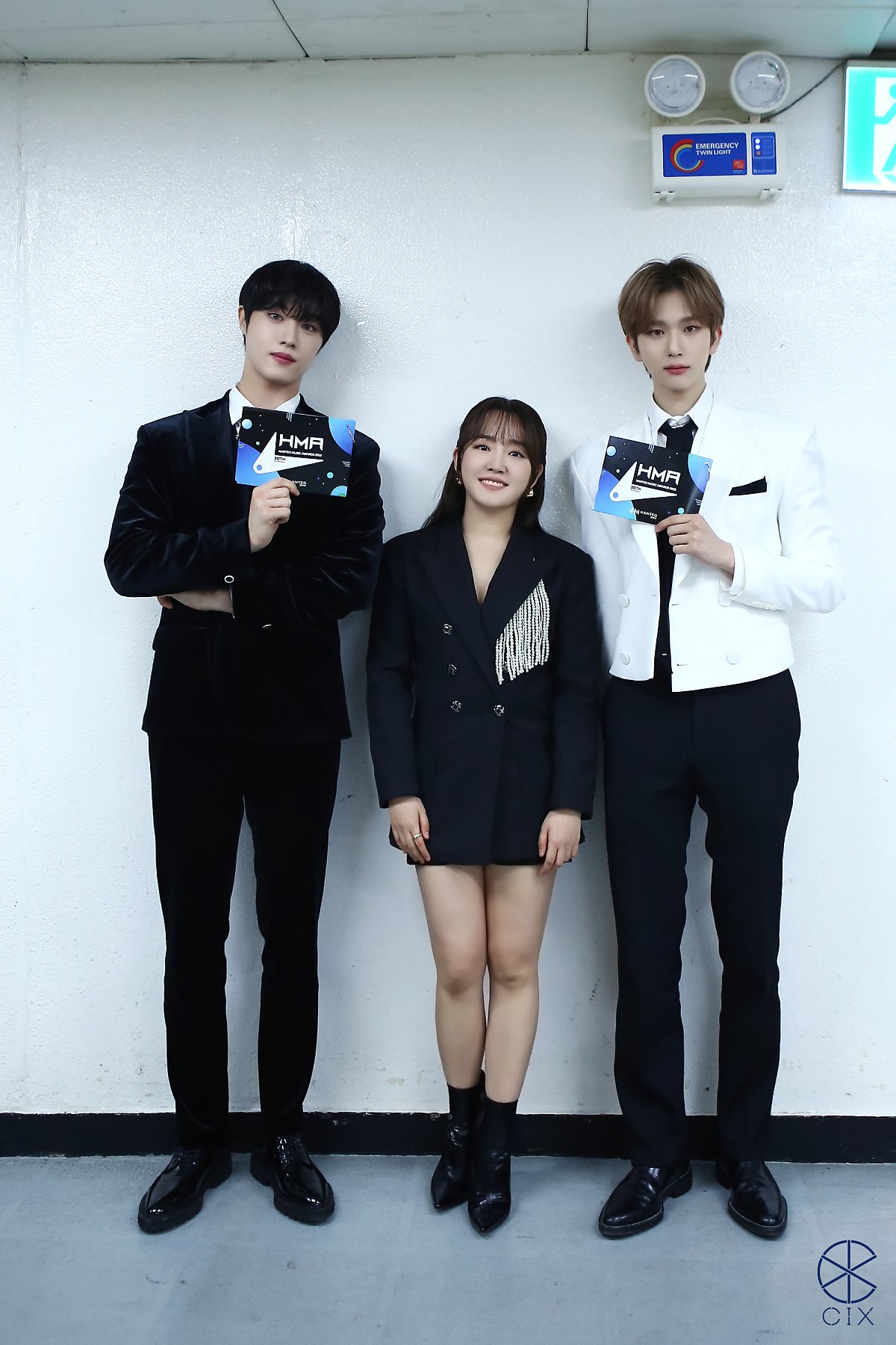 [잡담] 191cm와 187cm 남돌들의 만남... | 인스티즈