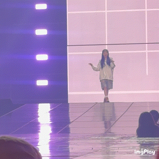 팬들 반응 터졌다는 이번 보아 콘서트 의상들 | 인스티즈