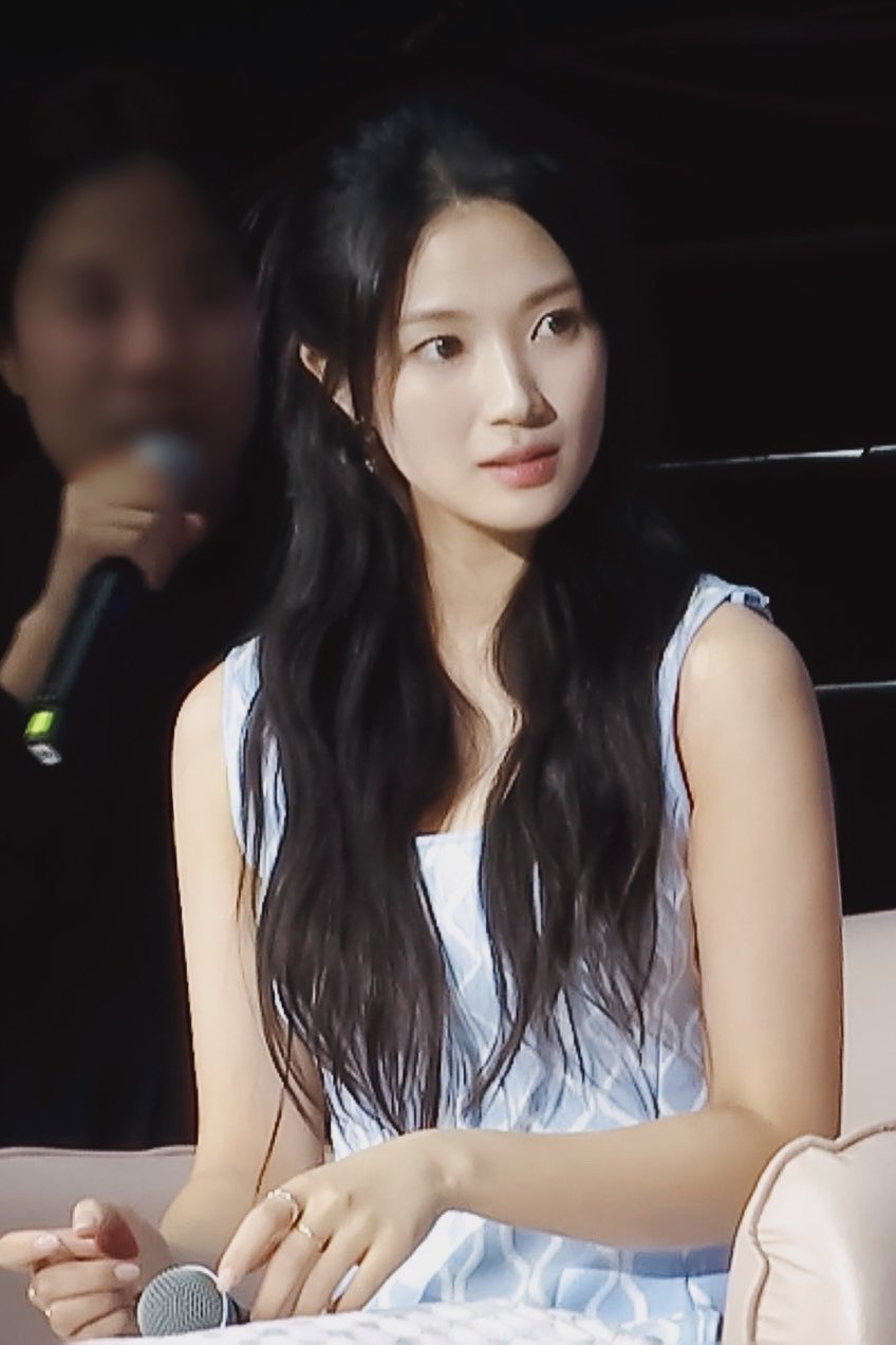 [잡담] 김혜윤 오늘 얼굴 미쳤나.... | 인스티즈