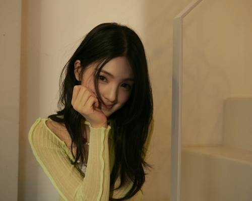 규빈, 데뷔 후 첫 홍콩 프로모션…5일간 현지 팬 만난다 | 인스티즈
