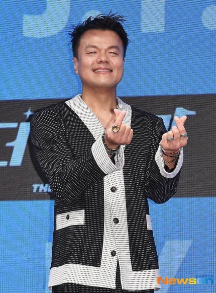 [정보/소식] 박진영 "콘서트 티켓 안 팔리는 게 가장 공포, 80% 팔렸을 때 안도”(라디오쇼) | 인스티즈