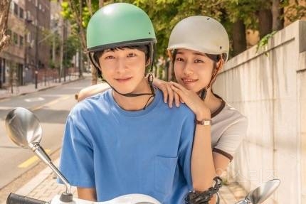 [ⓓ인터뷰] "말 사라지니, 귀 기울이는"…홍경, '청설'의 여백 | 인스티즈