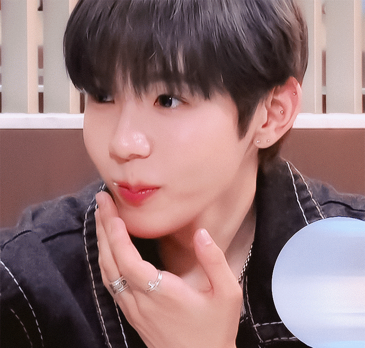 [잡담] 쇼타로도 자기가 귀여운거 알겠지? | 인스티즈