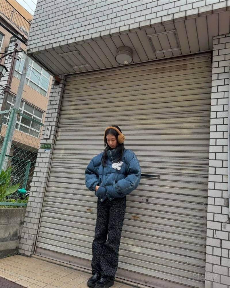 블랙핑크 제니가 일본 편의점에서 산 음식 2개.jpg | 인스티즈