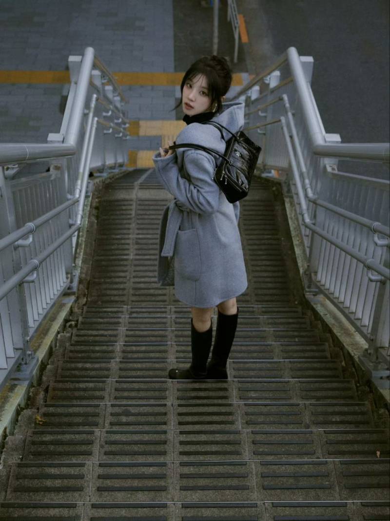 분위기 잘 어울리는 (여자)아이들 우기x토리버치 | 인스티즈