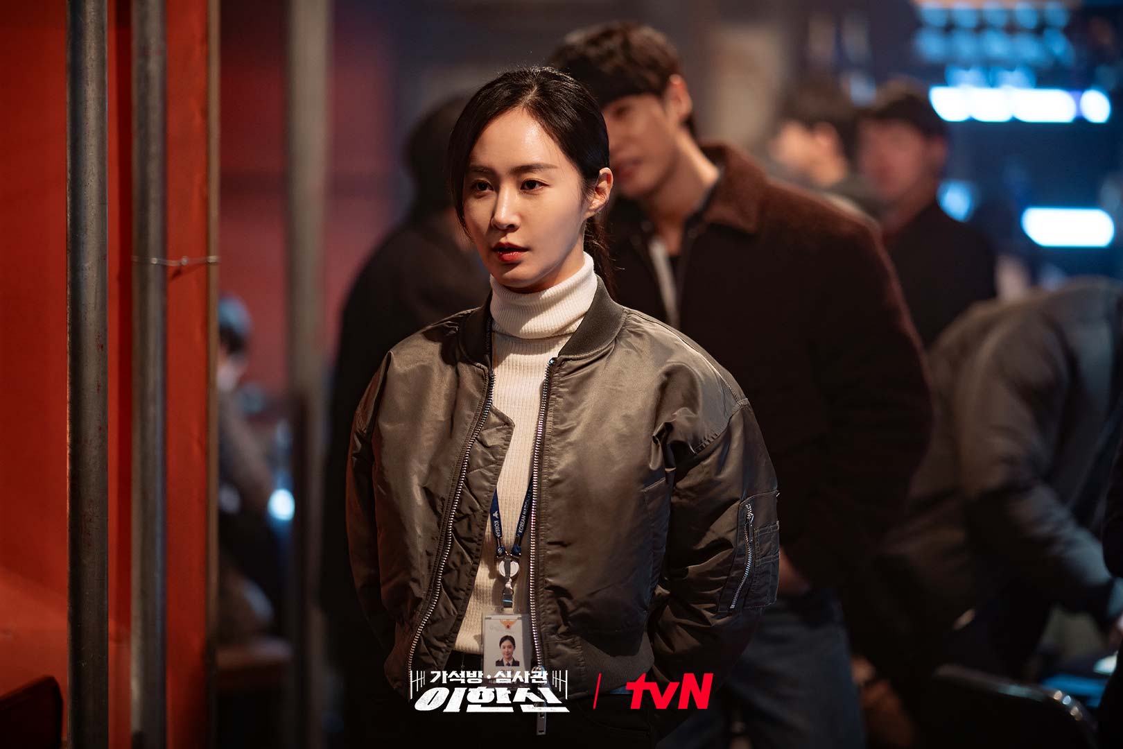 [정보/소식] 이한신 작품에 누구보다 진심인 권유리💗액션씬 위해 7kg 증량까지 온 맘 다해 준비!광수대 에이스 형사 안서윤 가보자고(و ˃̵ᴗ˂̵)و | 인스티즈