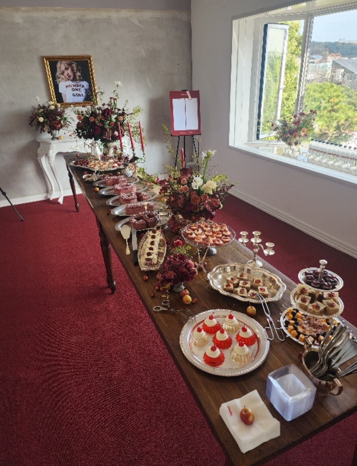 [잡담] 로제 리스닝 파티 진짜 예쁘게 잘 꾸몄다… | 인스티즈