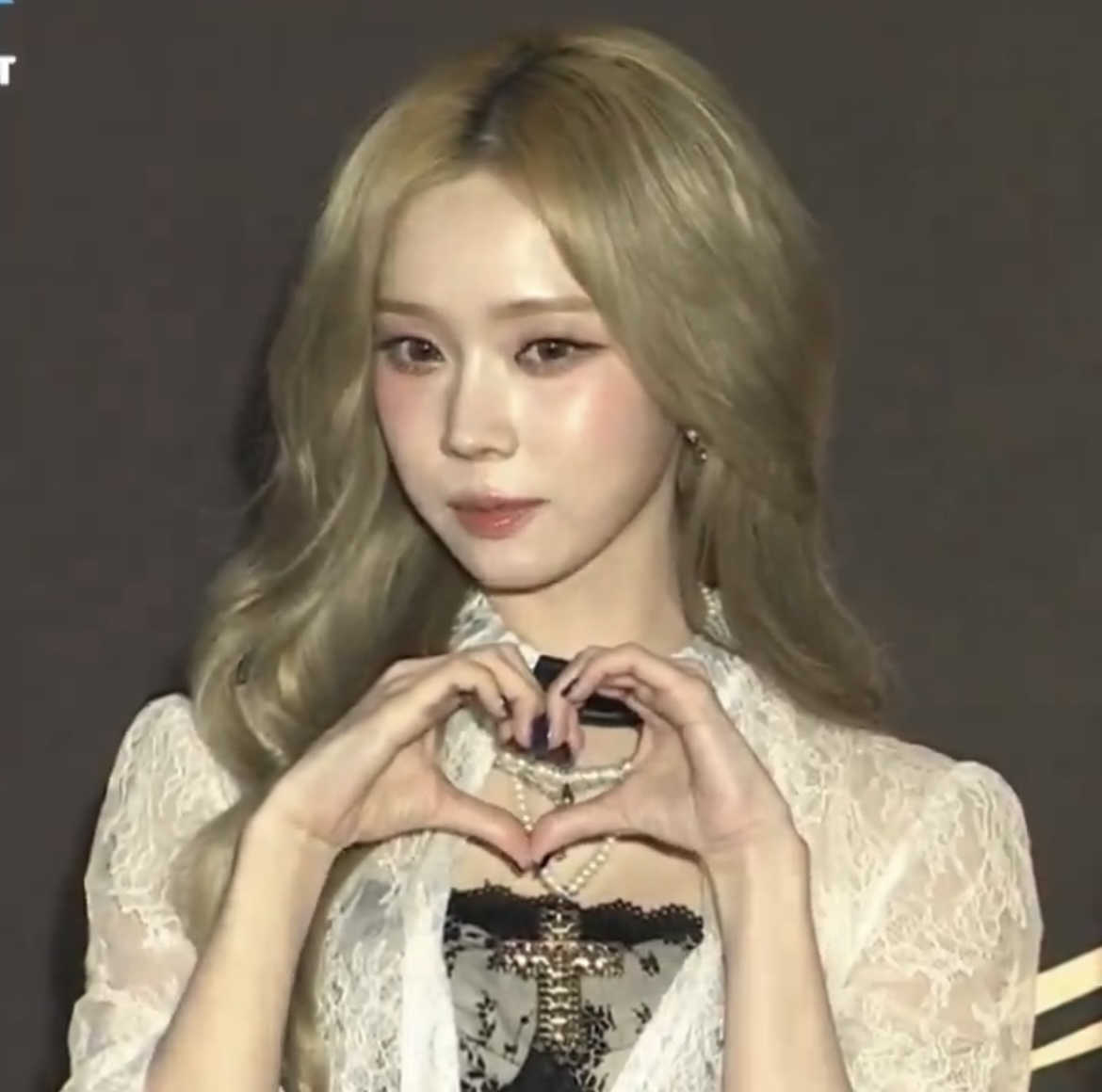 [잡담] 윈터 오늘 스타일링 갸좋다 진짜 | 인스티즈