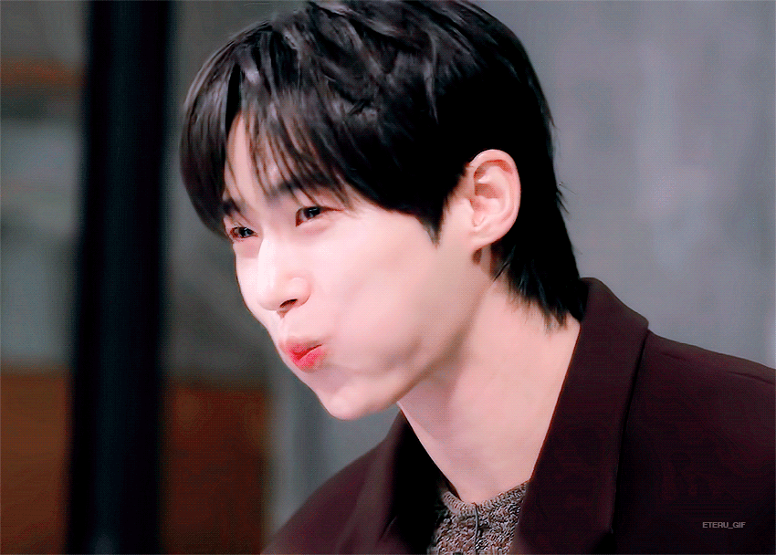[잡담] 변우석 진짜 귀엽네.............. | 인스티즈